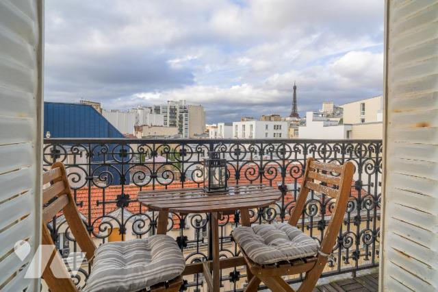 Appartement 3 pièces 47 m² · à Paris 15e Arrondissement · 46,7 m² · 459 000 €