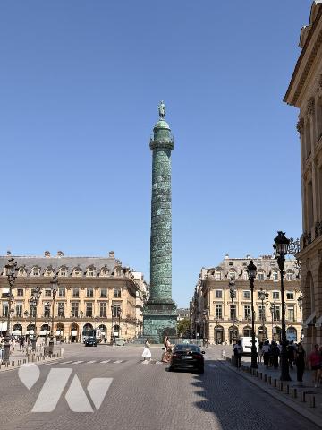 Appartement 2 pièces 34 m² · à Paris 1er Arrondissement · 33,8 m² · 400 000 €