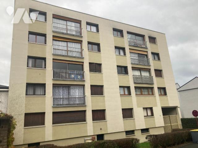 Appartement 3 pièces 82 m² · à Elbeuf · 82 m² · 60 000 €