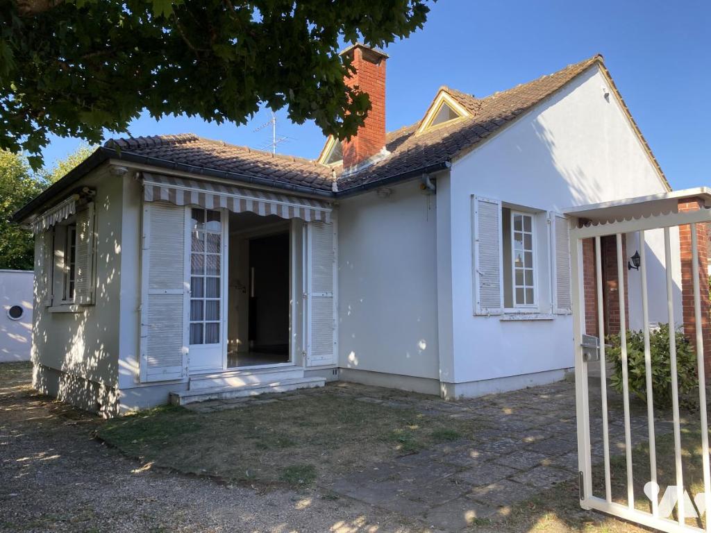 Maison 6 pièces 93 m² · à Saint-Aubin-lès-Elbeuf · 93 m² · 135 000 €