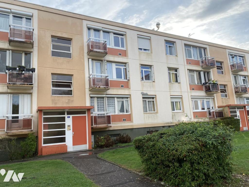 Appartement 3 pièces 68 m² · à Saint-Aubin-lès-Elbeuf · 68 m² · 45 000 €