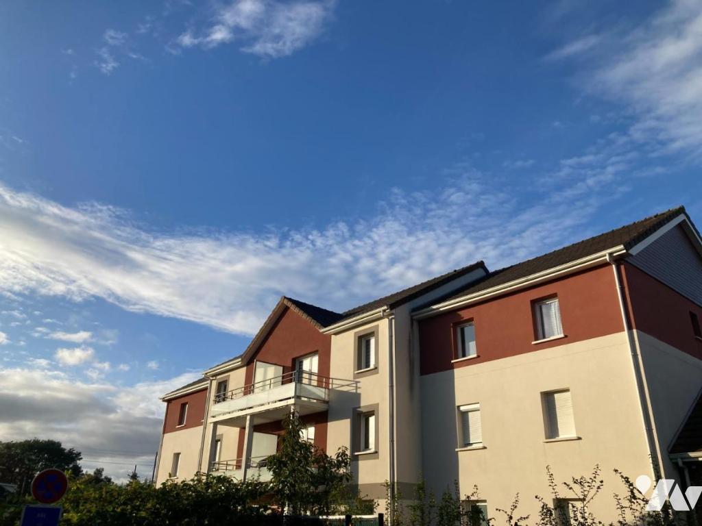 Appartement 3 pièces 64 m² · à Saint-Étienne-du-Rouvray · 63,6 m² · 660 €/mois