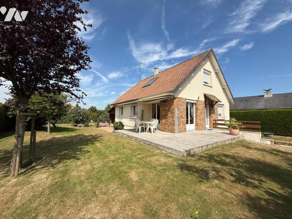 Maison 4 pièces 106 m² · à Tourville-sur-Arques · 105,9 m² · 275 000 €