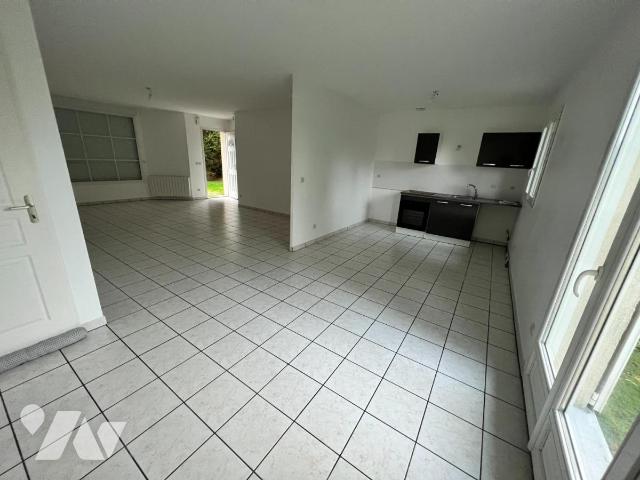 Rental - House/Villa - CAUVILLE SUR MER - 80 m² - 4 rooms - 76065-L390