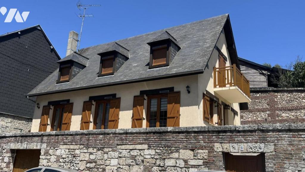 Maison 4 pièces 94 m² · à Rives-en-Seine · 94 m² · 250 000 €