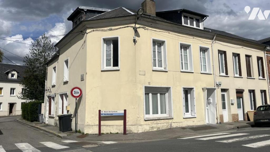 Immeuble 2 pièces 57 m² · à Lillebonne · 57,4 m² · 120 000 €