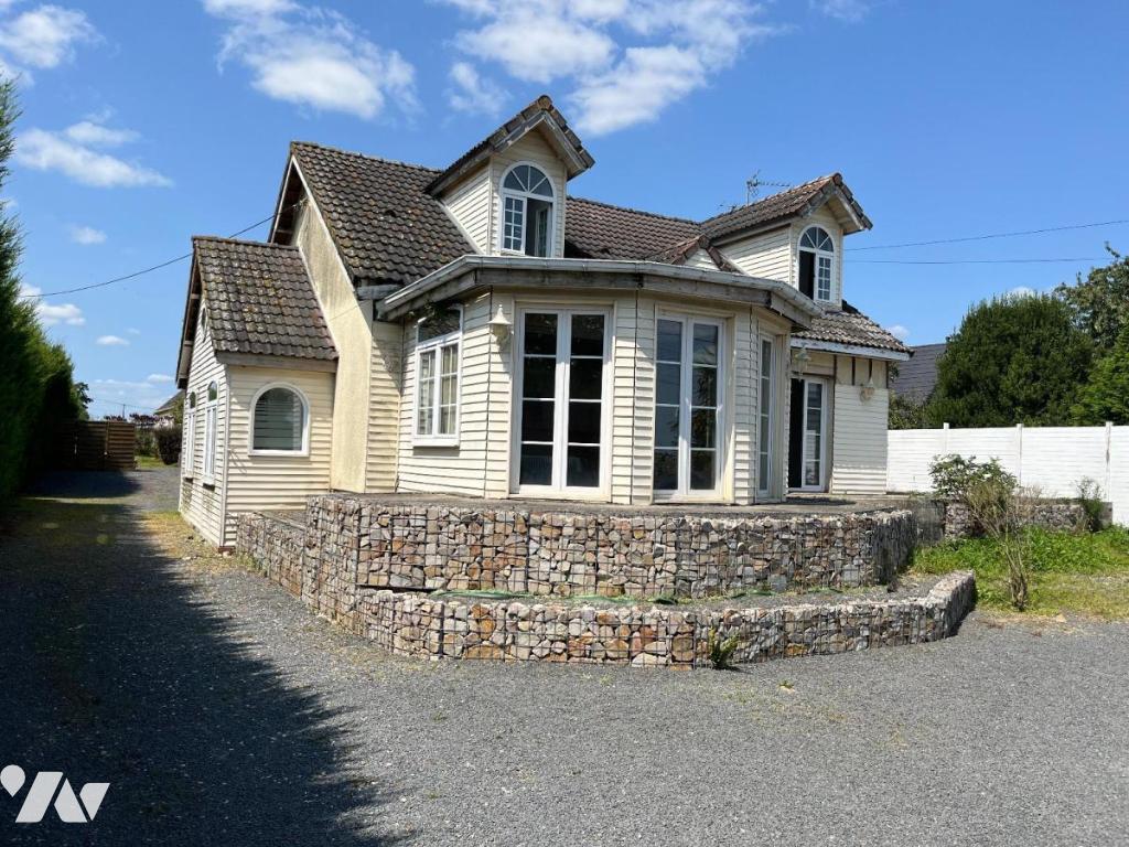 Maison 5 pièces 98 m² · à Pont-Audemer · 98 m² · 164 875 €