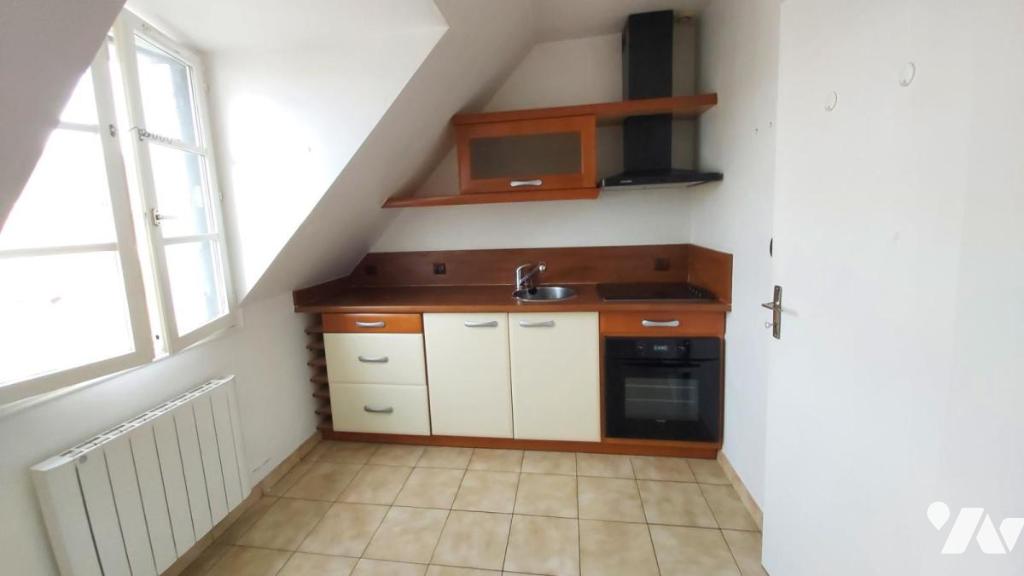 VENTE appartement-THOMERY (77)