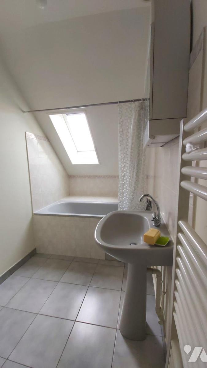 VENTE appartement-THOMERY (77)