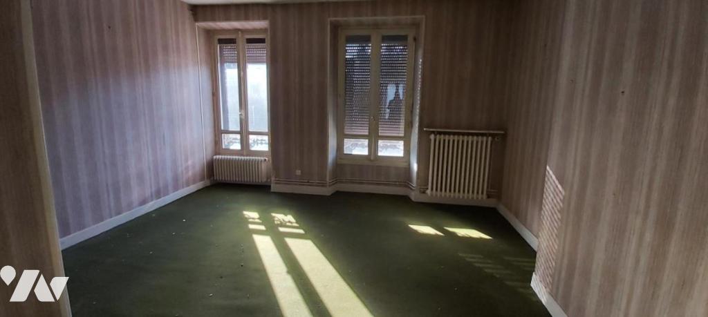 VENTE maison-ST PIERRE LES NEMOURS (77)