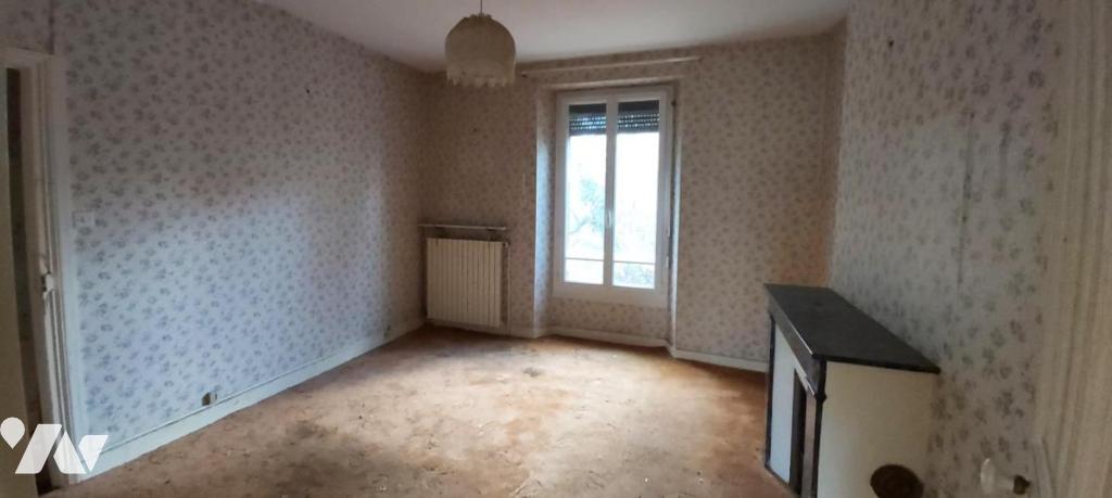 VENTE maison-ST PIERRE LES NEMOURS (77)