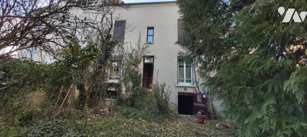 VENTE maison-ST PIERRE LES NEMOURS (77)