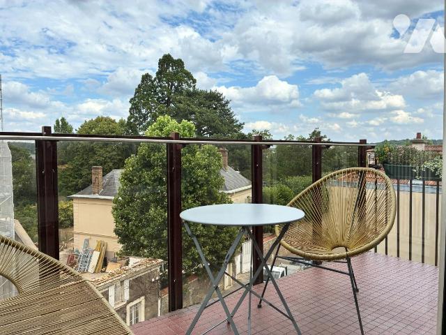 Appartement 2 pièces 50 m² · à Versailles · 49,5 m² · 316 000 €