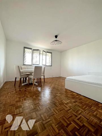 Appartement 35 m² · à Plaisir · 35 m² · 770 €