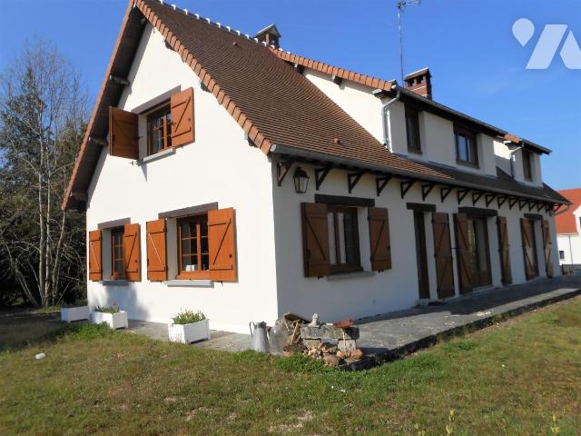 Maison 6 pièces 192 m² · à Saint-Léger-en-Yvelines · 192 m² · 530 000 €