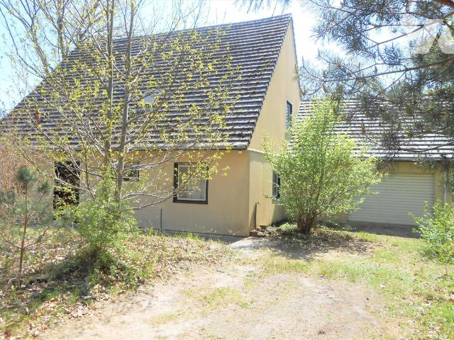 Maison 3 pièces 101 m² · à Poigny-la-Forêt · 101 m² · 450 000 €