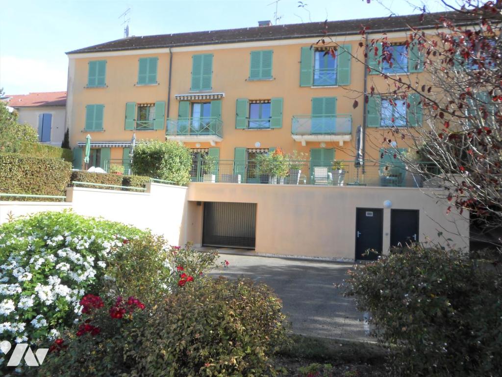 Appartement 4 pièces 113 m² · à Rambouillet · 113,5 m² · 550 000 €