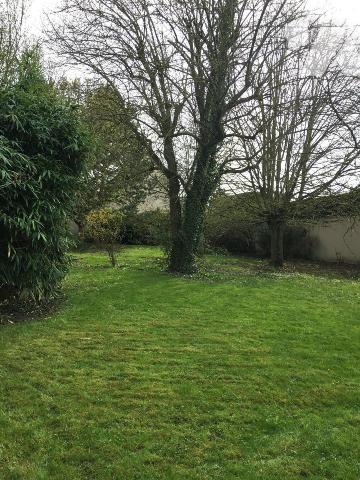 Terrain — Mareil-le-Guyon