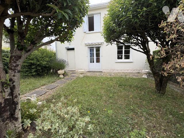 Maison 5 pièces 85 m² · à Niort · 85 m² · 155 000 €