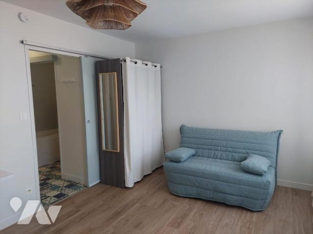 Appartement 25 m² · à Niort · 25 m² · 360 €