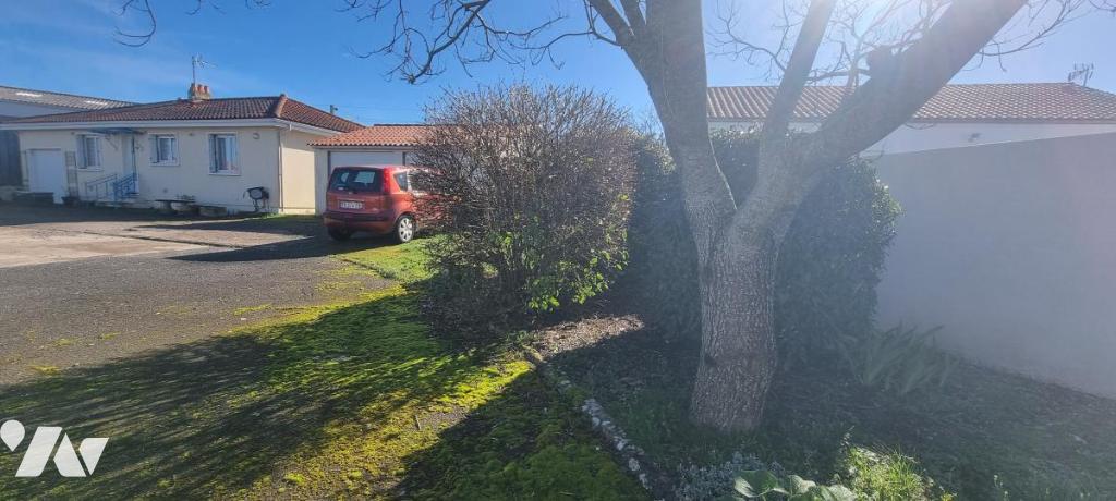 Maison 85 m² · à La Crèche · 85 m² · 160 000 €