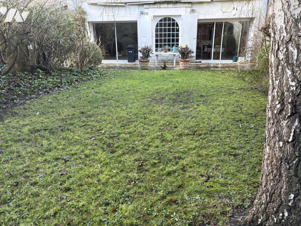 Appartement 3 pièces 139 m² · à La Rochelle · 139 m² · 800 000 €