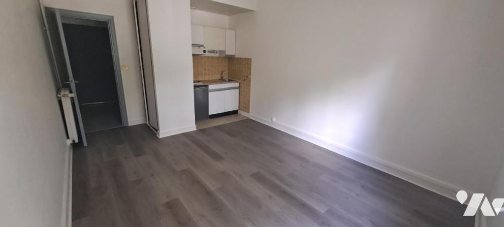 Appartement 1 pièce 25 m² · à Amiens · 25 m² · 380 €/mois