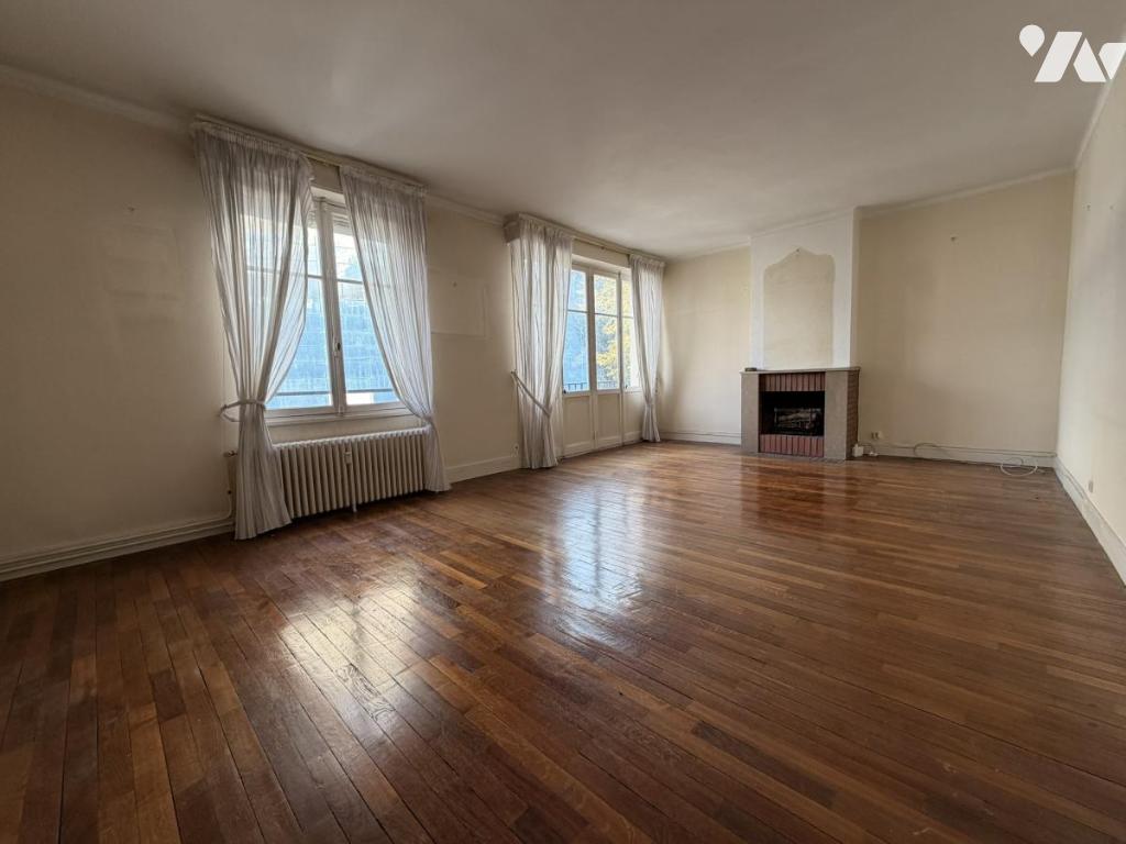 Appartement 4 pièces 97 m² · à Amiens · 96,8 m² · 190 000 €