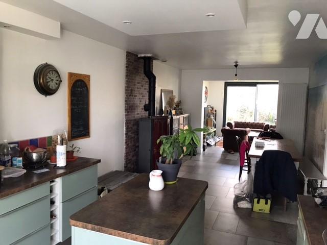 Maison 5 pièces 101 m² · à Dreuil-lès-Amiens · 100,6 m² · 260 000 €