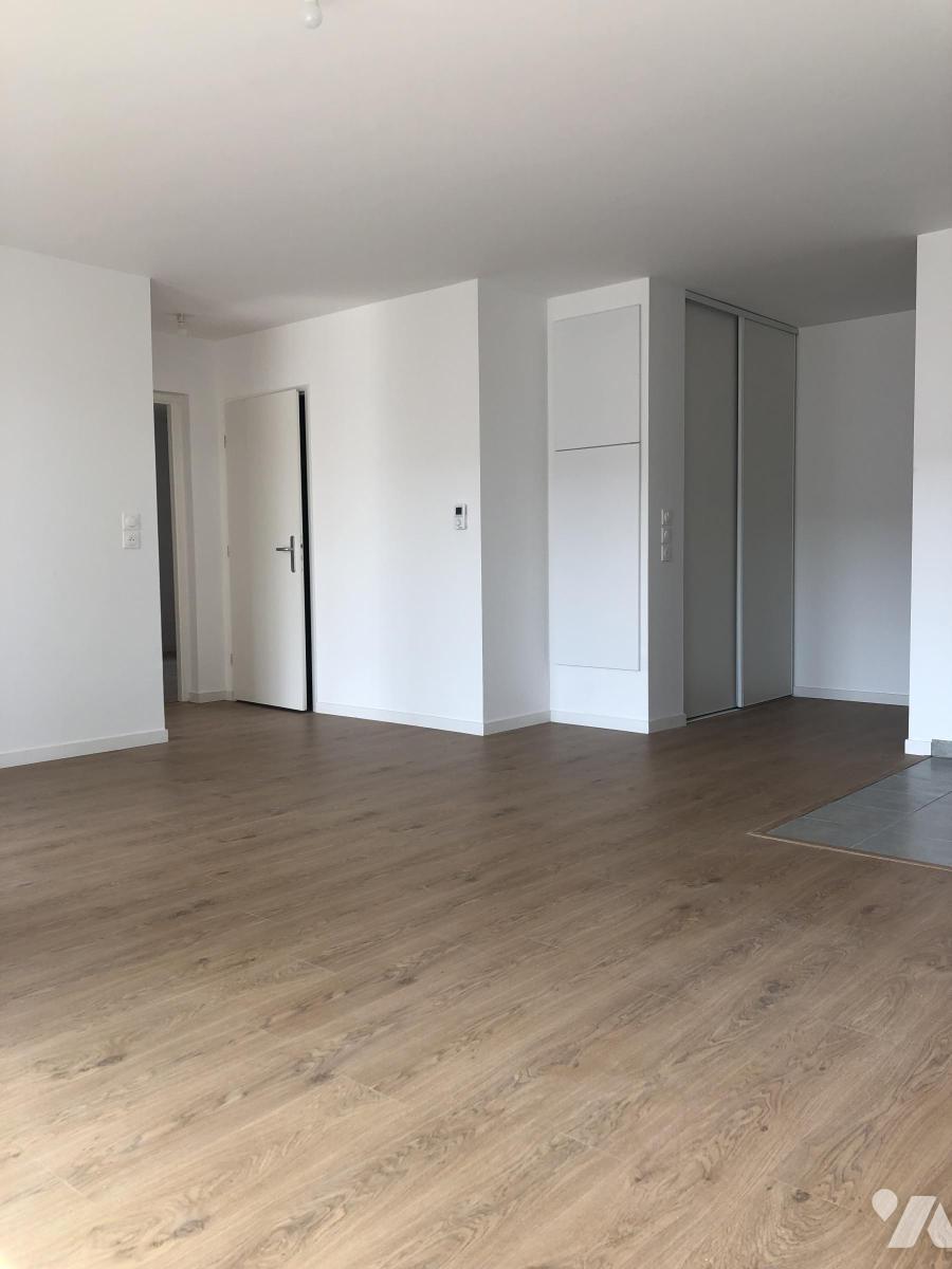 Appartement 3 pièces 74 m² · à Amiens · 73,8 m² · 800 €/mois
