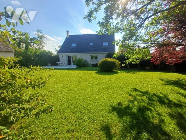 Maison 5 pièces 143 m² · à Sains-en-Amiénois · 143 m² · 400 000 €