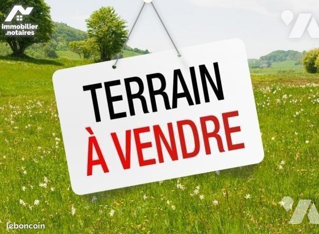 Terrain 605 m² · à Molliens-Dreuil · 605 m² · 44 000 €