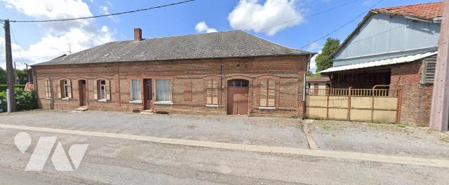 Vente - Maison / villa - MARTAINNEVILLE - 69,68 m² - 10 pièces - 80040-581