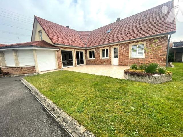 Maison 5 pièces 220 m² · à Abbeville · 220 m² · 380 000 €
