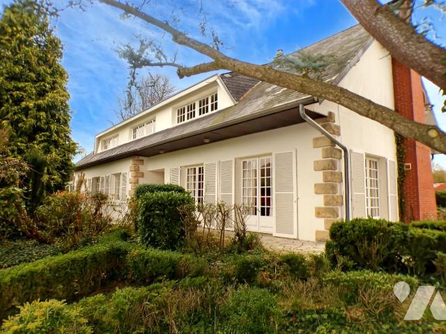 Maison 6 pièces 186 m² · à Dargnies · 186 m² · 250 000 €