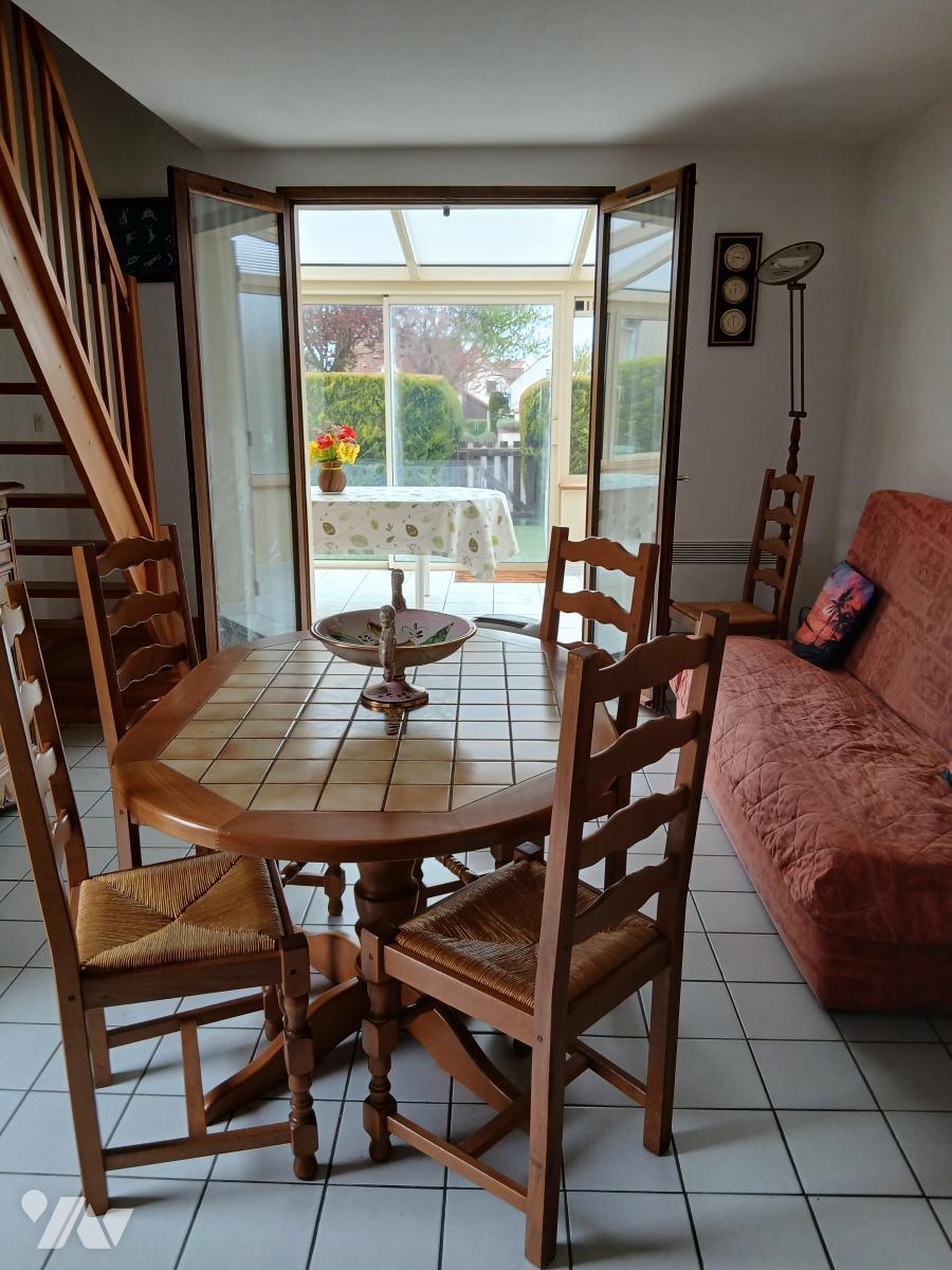 Une maison et un garage au CROTOY