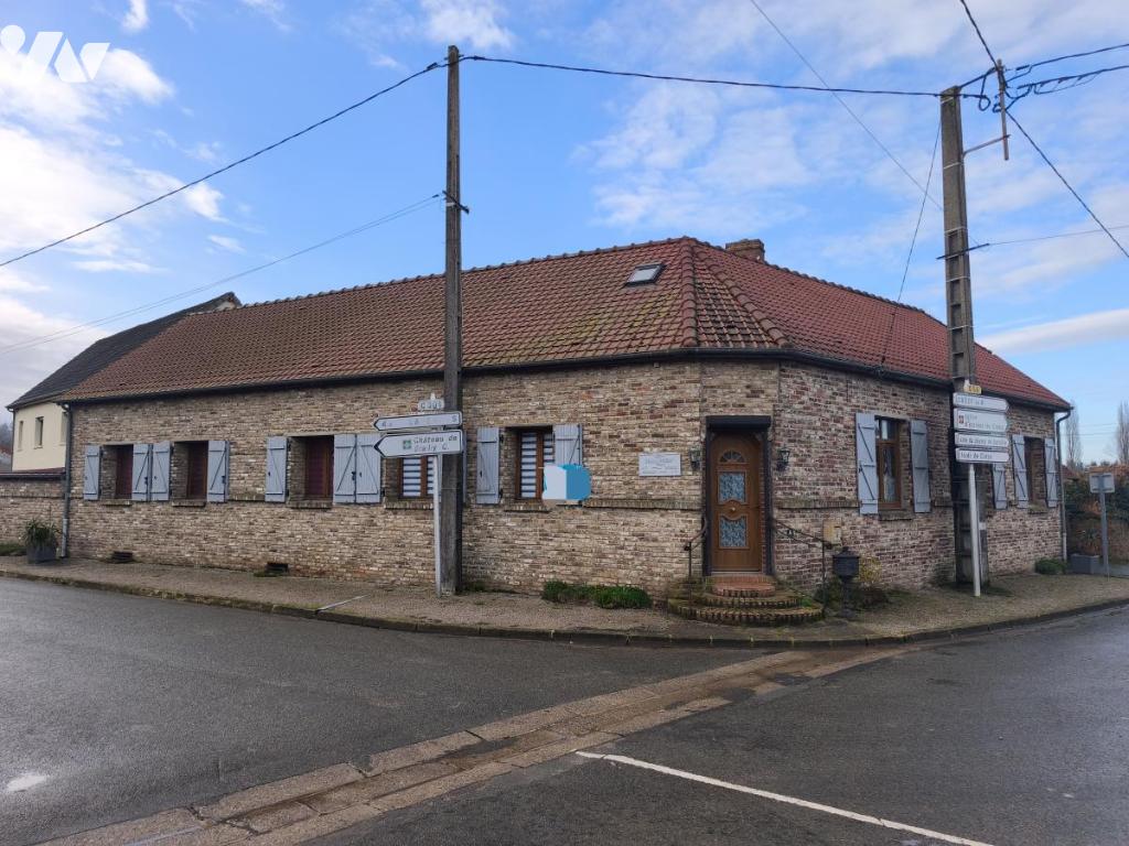 Vente – Maison / villa – BRAILLY CORNEHOTTE – 253 m² – 9 pièces – 80063-604