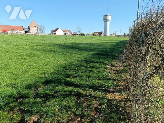 Terrain 1100 m² · à Saint-Michel-sur-Ternoise · 1 100 m² · 25 000 €