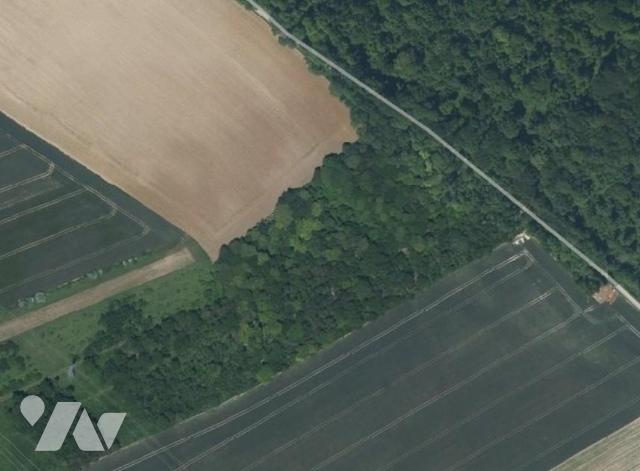 Terrain — Belloy-sur-Somme