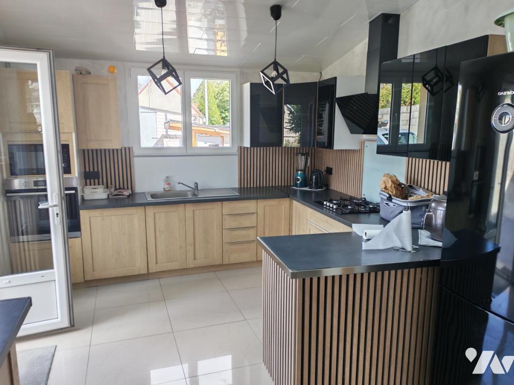 Maison 6 pièces 102 m² · à Flesselles · 102 m² · 210 000 €