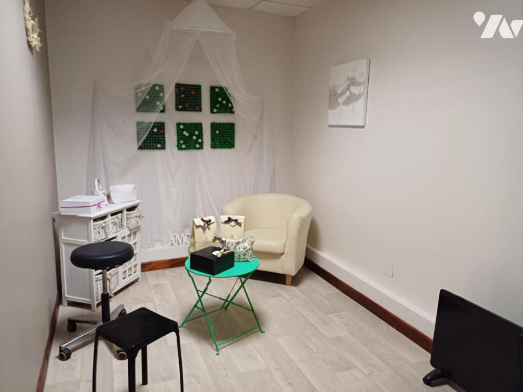 VENTE localActivites-ROYE (80)