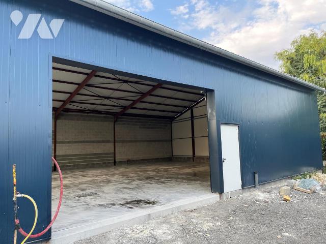 Location - Local divers - VILLERS LES ROYE - 240 m² - 80089-L108