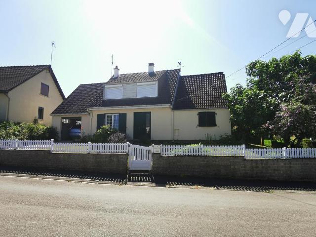 Vente - Maison / villa - ROYE - 125,8 m² - 5 pièces - 80089-971