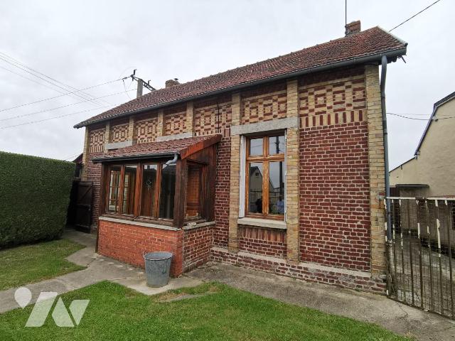 Vente - Maison / villa - FRESNOY LES ROYE - 79,11 m² - 4 pièces - 80089-978