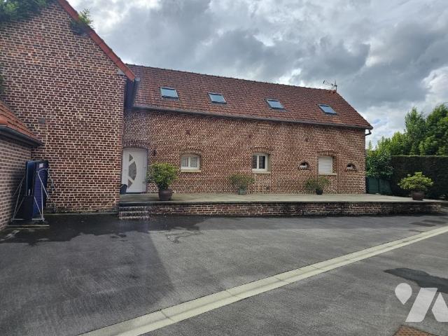 Maison 600 m² · à Hédauville · 600 m² · 625 200 €