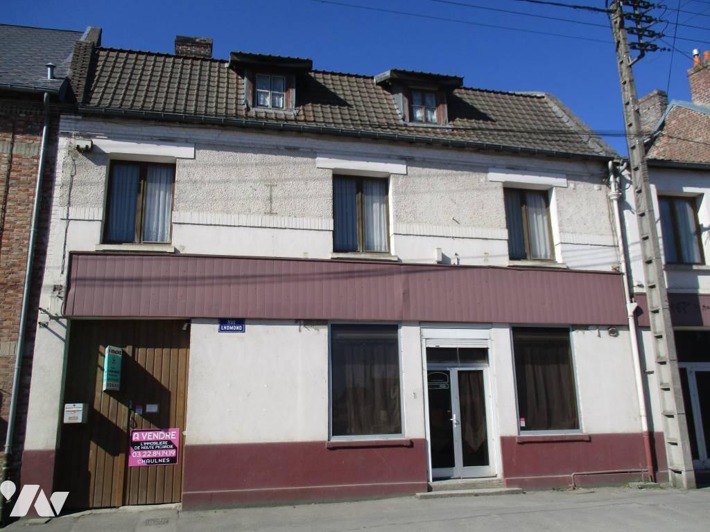 Immeuble 350 m² · à Chaulnes · 350 m² · 250 000 €