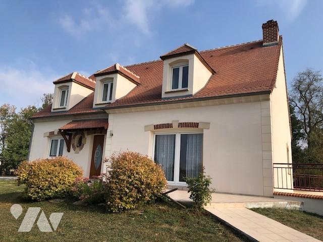 Maison 8 pièces 185 m² · à Eppeville · 185 m² · 300 000 €