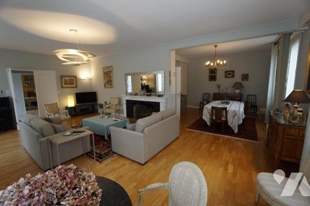 Maison 7 pièces 229 m² · à Amiens · 229 m² · 600 000 €