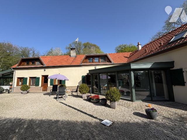 Maison 4 pièces 234 m² · à Poix-de-Picardie · 234,1 m² · 280 000 €