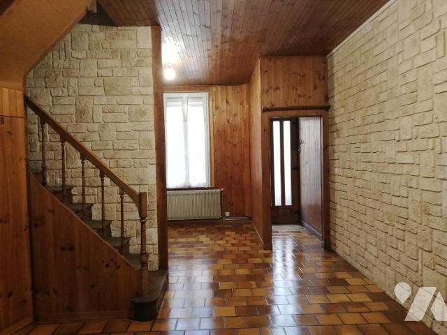 Maison 3 pièces 81 m² · à Amiens · 80,8 m² · 870 €